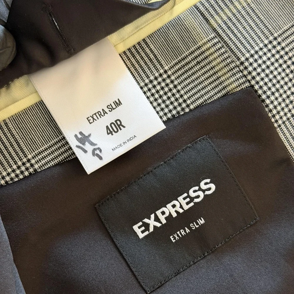 Express Suit Jacket Mens 40R Gray Plaid Wool Blend Extra Slim Stretch Business